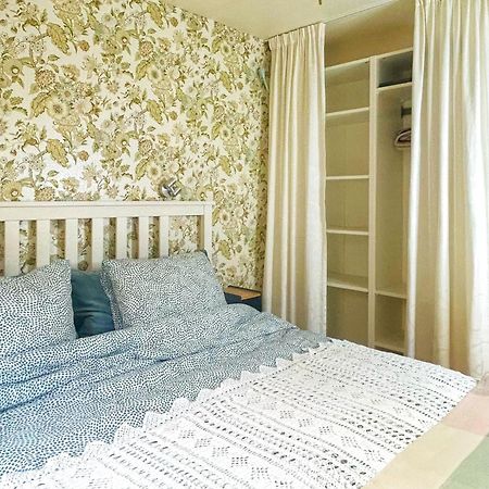 The Blomsholm Cabin - Recharge Your Electric Car Strömstad Exterior foto